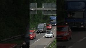 Cómo los coches eléctricos están revolucionando el transporte público