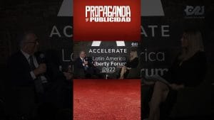 Enfrentando la Desinformación: Medios de Comunicación y Sociedad